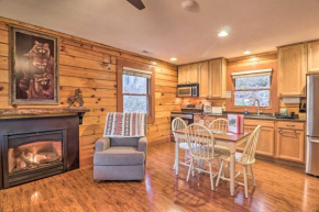 Cozy Waynesville Cabin with Community Amenities!, Clyde